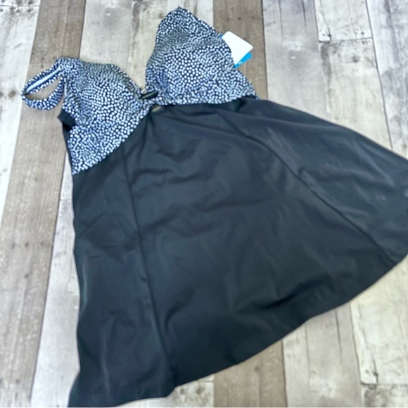 Maxine Swimdress New With Tags Vintage Dead Stock Black and White Print Size 16 - Picture 10 of 12